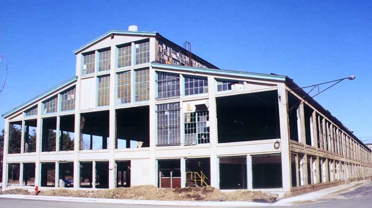 Constructing 900 Cummings Center