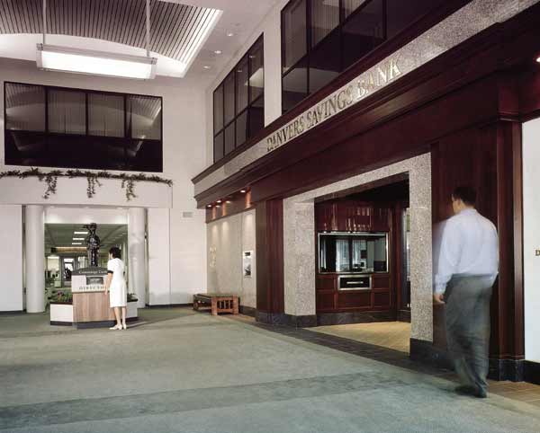 Interior of 100 Cummings Center