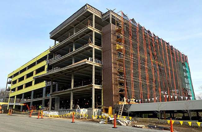 first-class office at Dunham Ridge