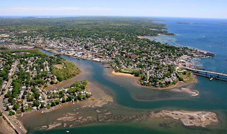 Beverly MA shoreline
